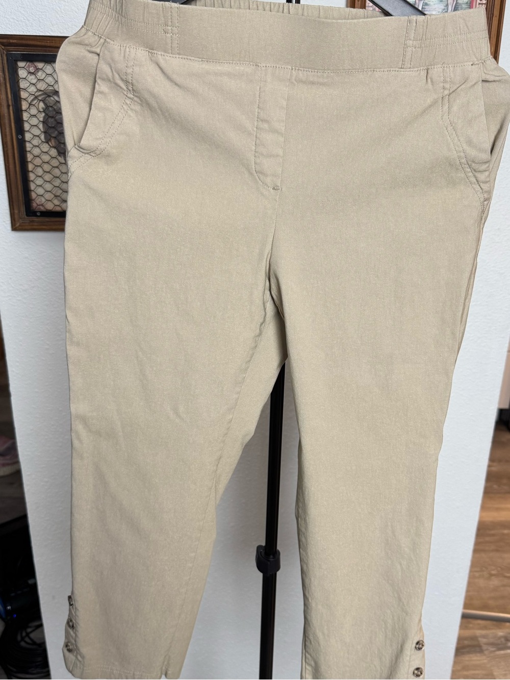 Oaro casual trousers khaki in color woman’s pants Korean size 72-94